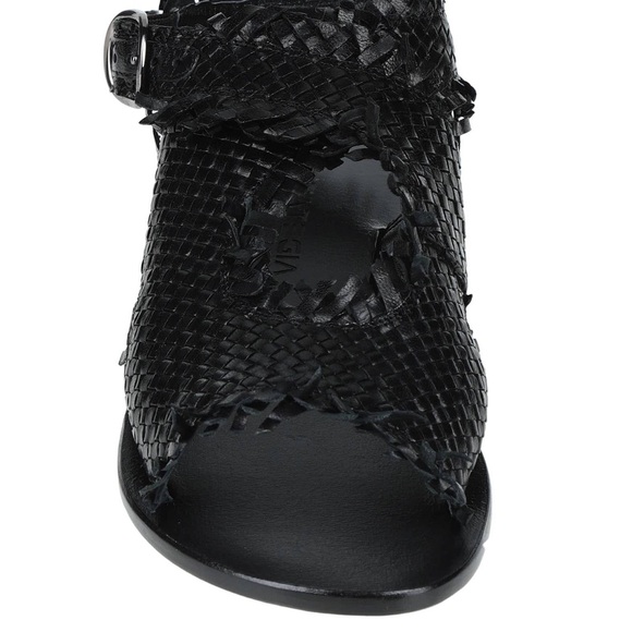 Sandals - Picture 3 of 3